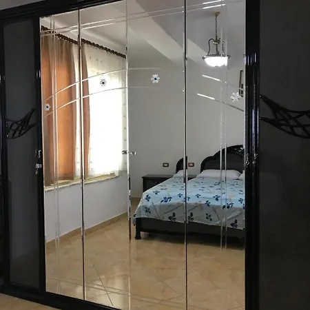 Beachfront & Park View * Shëngjin