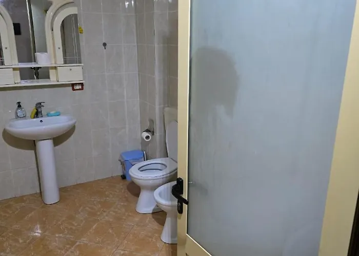 Beachfront & Park View Shëngjin